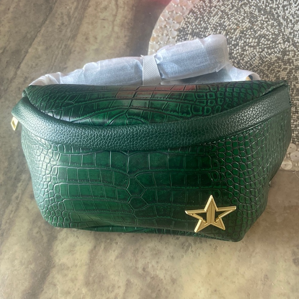 Jefree Star Croc leather belt bag green New